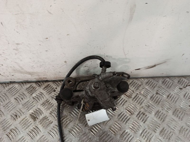 Recambio de pinza freno trasera derecha para citroën jumper iii furgoneta 2.2 hdi 100 referencia OEM IAM   