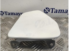 Recambio de tapa exterior combustible para isuzu d-max 1.9 turbodiesel referencia OEM IAM    2