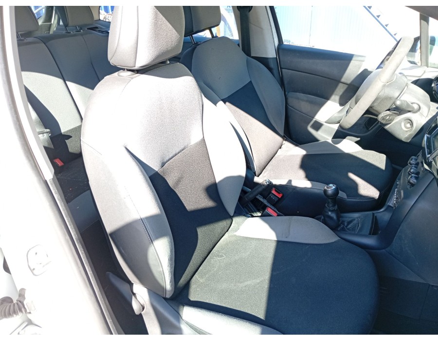 Recambio de asiento delantero derecho para citroën c3 ii (sc_) 1.6 bluehdi 75 referencia OEM IAM 8846VH  