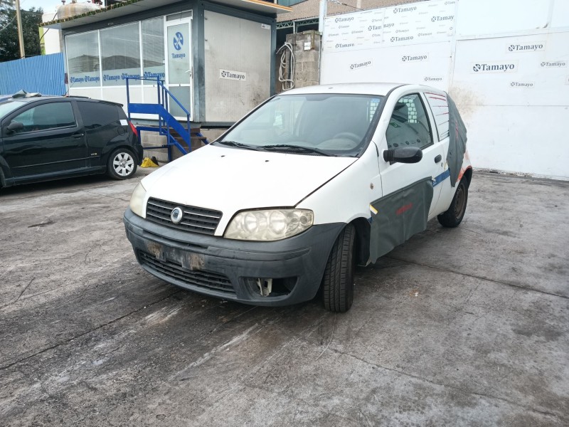 fiat punto (188_) del año 2004