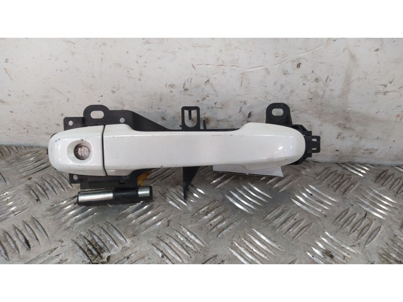 Recambio de maneta exterior delantera izquierda para opel combo tour 1.7 cdti 16v referencia OEM IAM   
