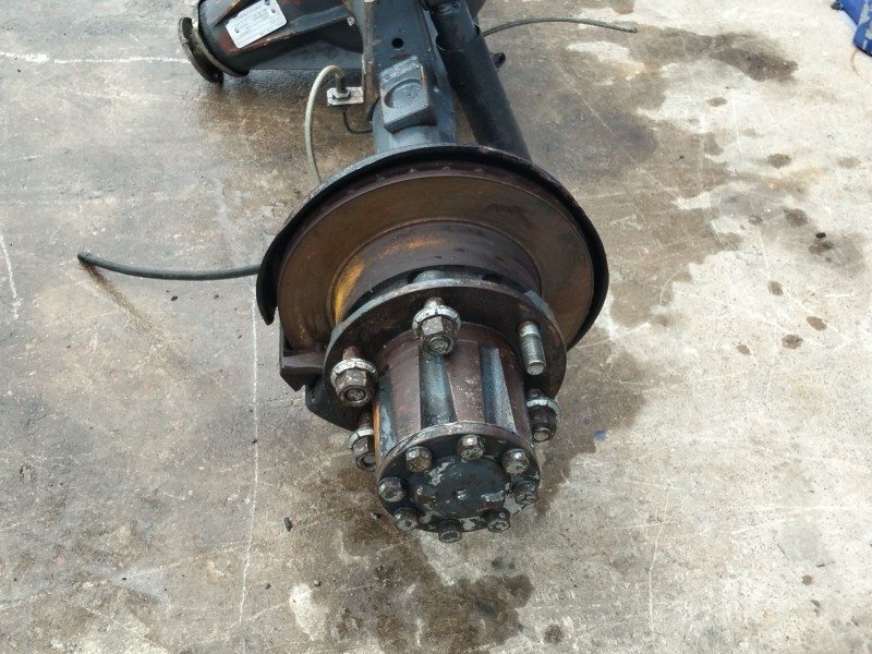 Recambio de puente trasero para nissan atleon 120 tk110.35 tk56.35/4 referencia OEM IAM A3010D6201  
