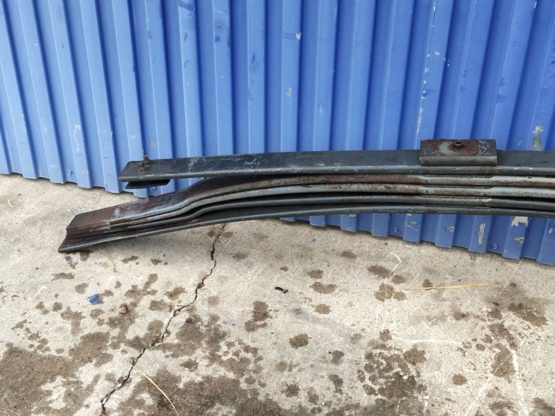 Recambio de ballesta trasera para nissan atleon 120 tk110.35 tk56.35/4 referencia OEM IAM   