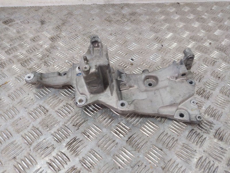 Recambio de soporte para citroën spacetourer autobús (v_) 2.0 bluehdi 180 referencia OEM IAM 9820041180  