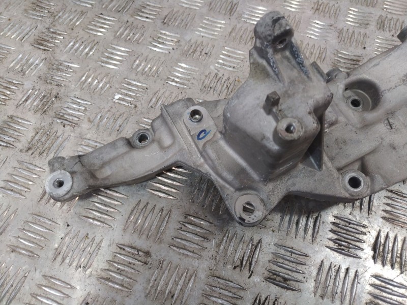 Recambio de soporte para citroën spacetourer autobús (v_) 2.0 bluehdi 180 referencia OEM IAM 9820041180  