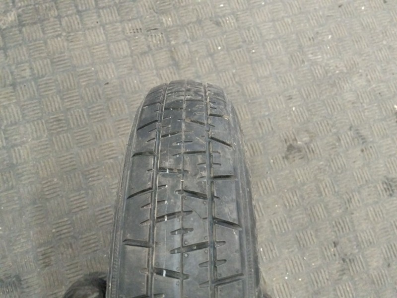 Recambio de neumatico repuesto para hyundai i30 (fd) 1.4 referencia OEM IAM 529101H900 MAXXIS 
