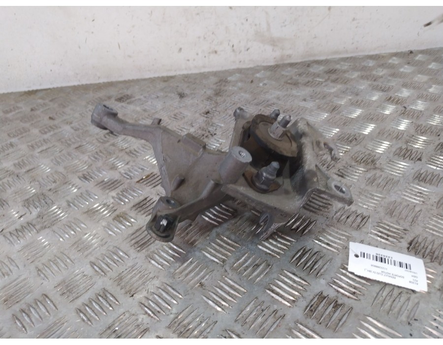 Recambio de soporte motor para renault clio iv (bh_) 1.5 dci 90 referencia OEM IAM 112228880R  