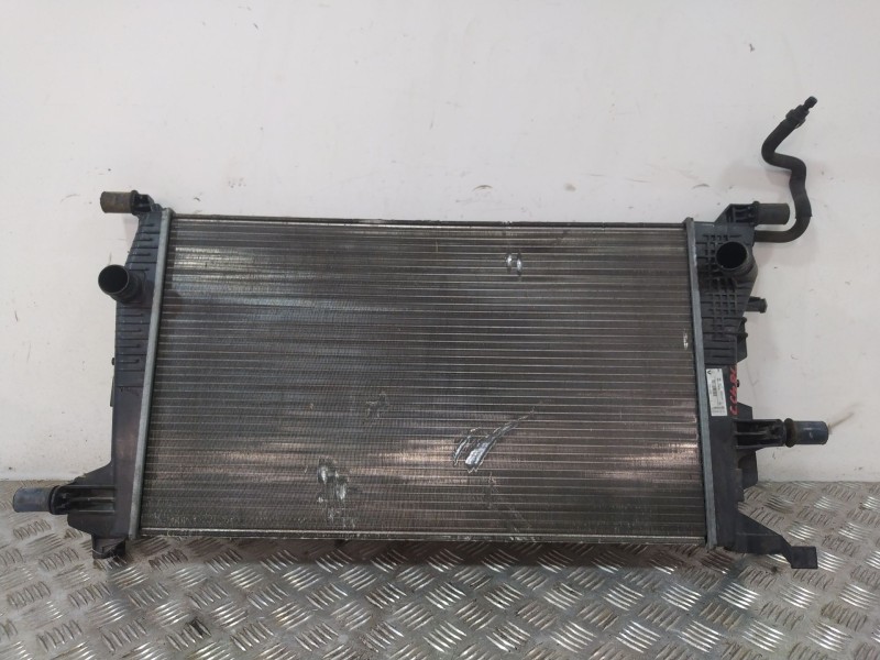 Recambio de radiador agua para renault megane iii berlina 5 p referencia OEM IAM 214105150R  