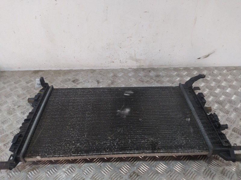 Recambio de radiador agua para renault megane iii berlina 5 p referencia OEM IAM 214105150R  