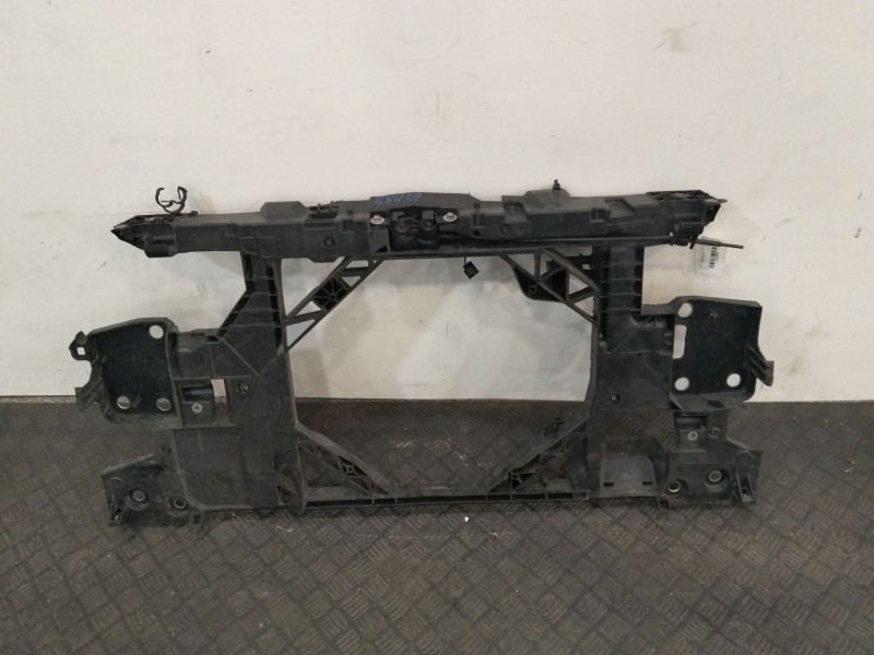 Recambio de panel frontal para renault megane iii berlina 5 p referencia OEM IAM 752100004R  
