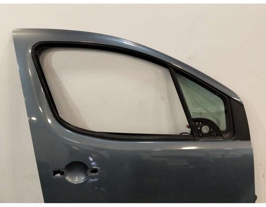 Recambio de puerta delantera derecha para citroën berlingo multispace (b9) 1.6 hdi 110 referencia OEM IAM 43R000016  