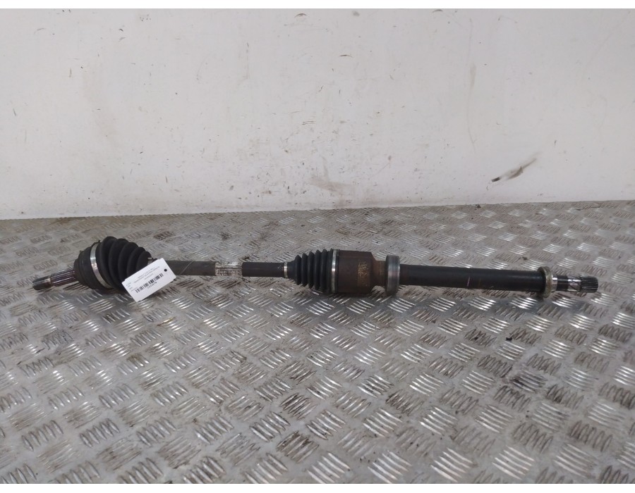 Recambio de transmision delantera derecha para renault clio iv (bh_) 1.5 dci 90 referencia OEM IAM 391000262R 391008239R 