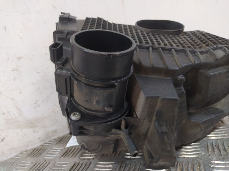 Recambio de filtro aire para renault clio iv (bh_) 1.5 dci 90 referencia OEM IAM 165467674R  