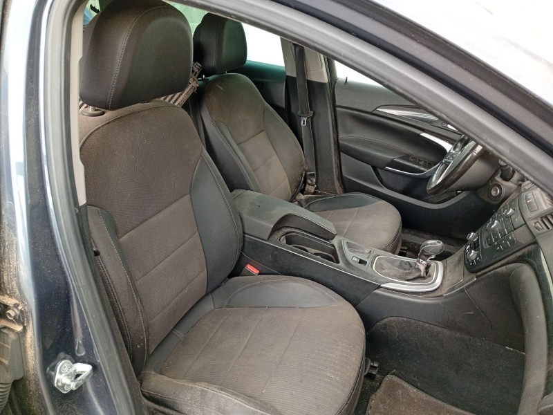 Recambio de asiento delantero derecho para opel insignia sports tourer referencia OEM IAM   