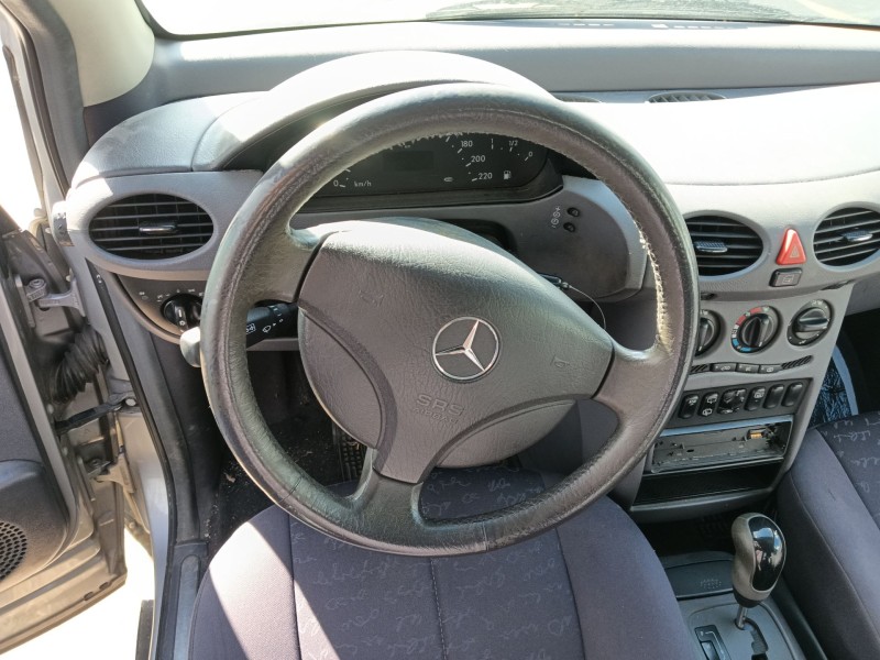 mercedes-benz clase a (w168) del año 2000