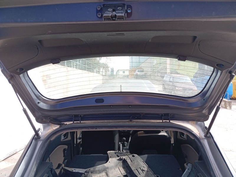 Recambio de amortiguadores maletero / porton para hyundai i20 referencia OEM IAM 817804P000  