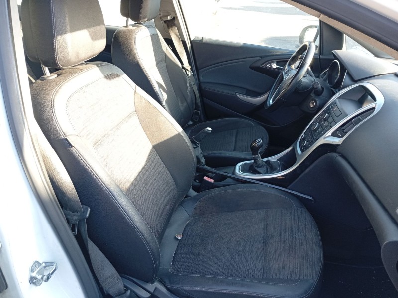 Recambio de asiento delantero derecho para opel astra j (p10) 1.7 cdti (68) referencia OEM IAM   