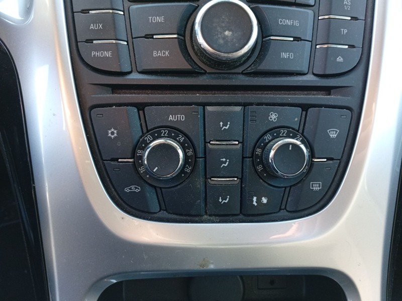 Recambio de mando climatizador para opel astra j (p10) 1.7 cdti (68) referencia OEM IAM 13337697  