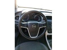 Recambio de volante para opel astra j (p10) 1.7 cdti (68) referencia OEM IAM 13351029  