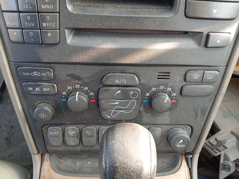 Recambio de mando climatizador para volvo xc90 2.5 20v turbo cat referencia OEM IAM 30710682  