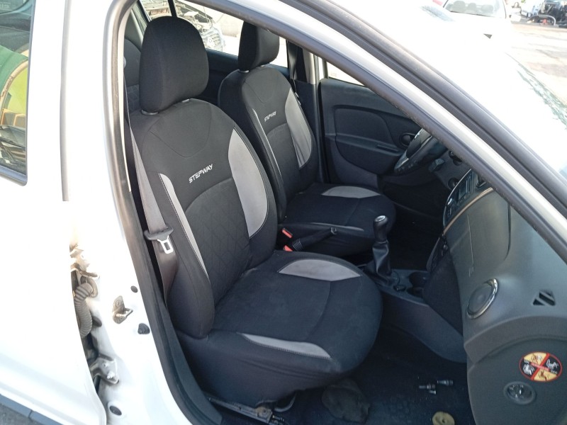 Recambio de asiento delantero derecho para dacia sandero ii (b8_) 1.5 dci referencia OEM IAM 873205686R  