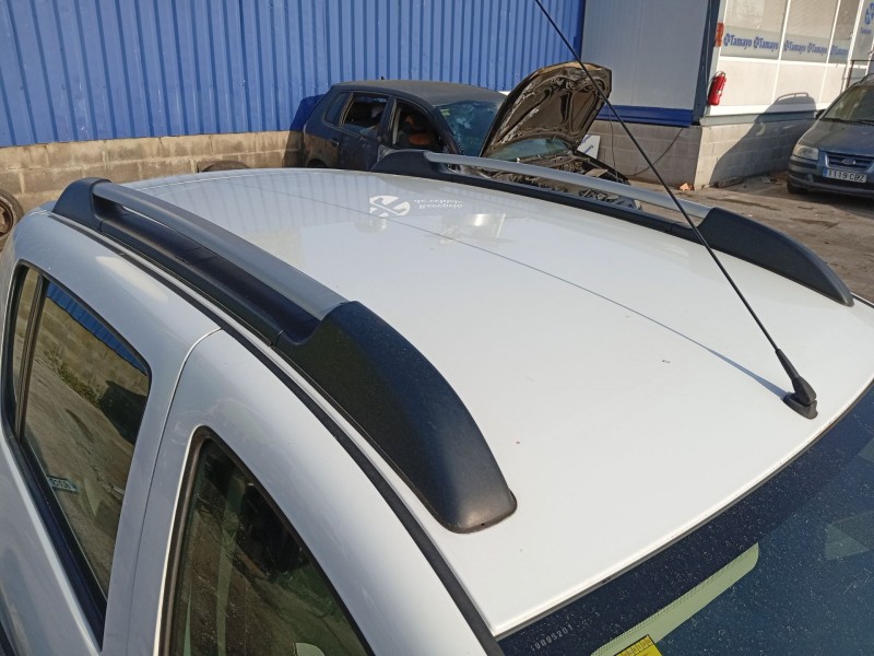 Recambio de barras techo para dacia sandero ii (b8_) 1.5 dci referencia OEM IAM 738202140R  
