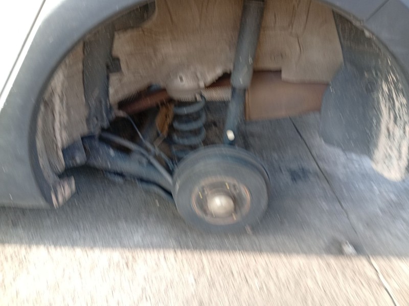 Recambio de mangueta trasera izquierda para dacia sandero ii (b8_) 1.5 dci referencia OEM IAM 440108705R  