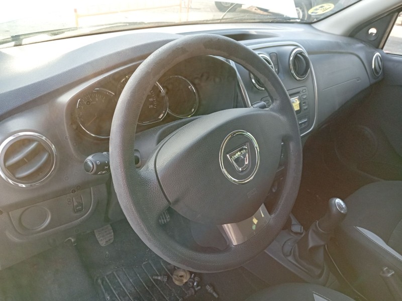 Recambio de volante para dacia sandero ii (b8_) 1.5 dci referencia OEM IAM 985105433R  