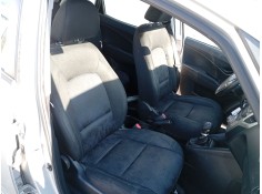 Recambio de asiento delantero derecho para hyundai ix20 (jc) 1.4 referencia OEM IAM 886001P010   2