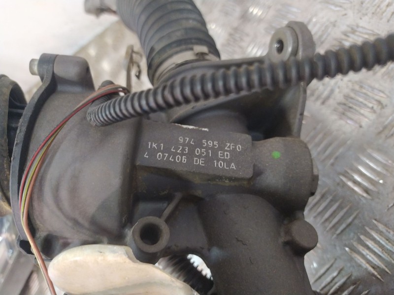 Recambio de cremallera direccion para seat leon (1p1) referencia OEM IAM 1K1971111AF  