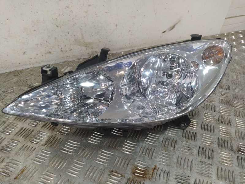 Recambio de faro izquierdo para peugeot 307 (3a/c) 1.4 16v referencia OEM IAM 6204Z2  
