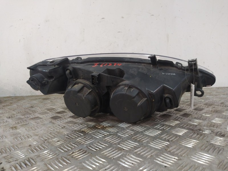 Recambio de faro izquierdo para peugeot 307 (3a/c) 1.4 16v referencia OEM IAM 6204Z2  