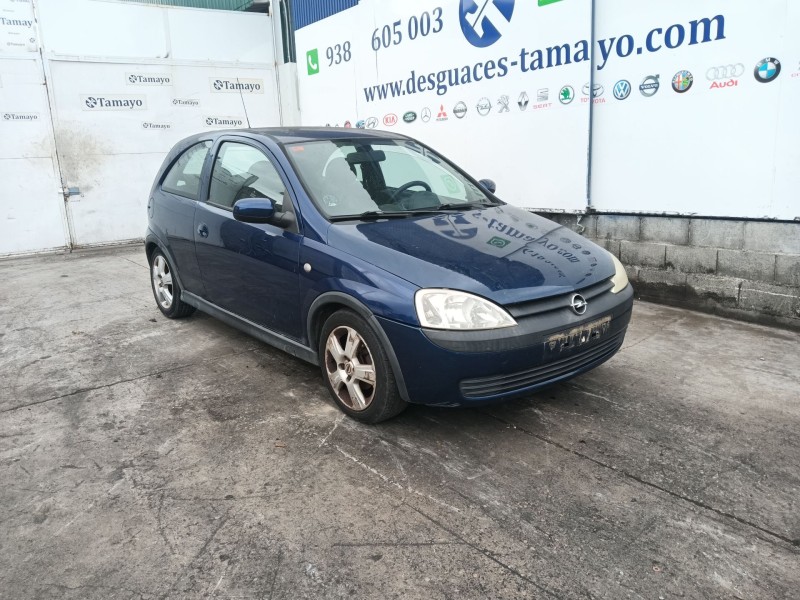 opel corsa c (x01) del año 2004