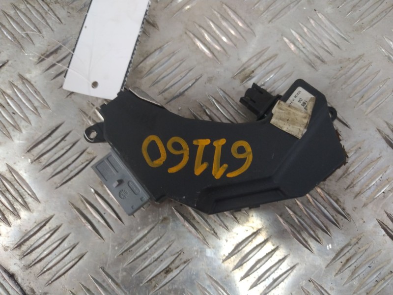 Recambio de resistencia calefaccion para opel vectra c gts (z02) 1.9 cdti (f68) referencia OEM IAM 73421312  