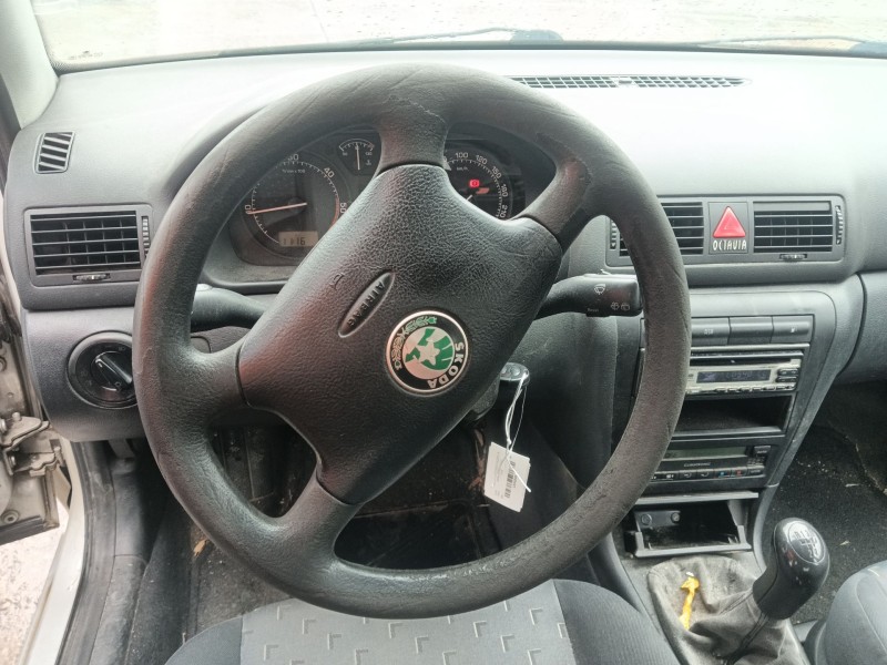 skoda octavia i (1u2) del año 2004