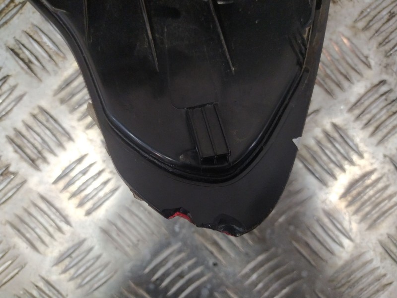 Recambio de piloto trasero izquierdo para citroën c4 ii (nc_) 1.2 thp 110 referencia OEM IAM 9808624680  
