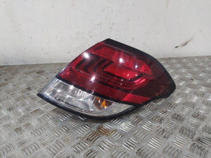 Recambio de faro derecho para citroën c4 ii (nc_) 1.2 thp 110 referencia OEM IAM 9808624380  