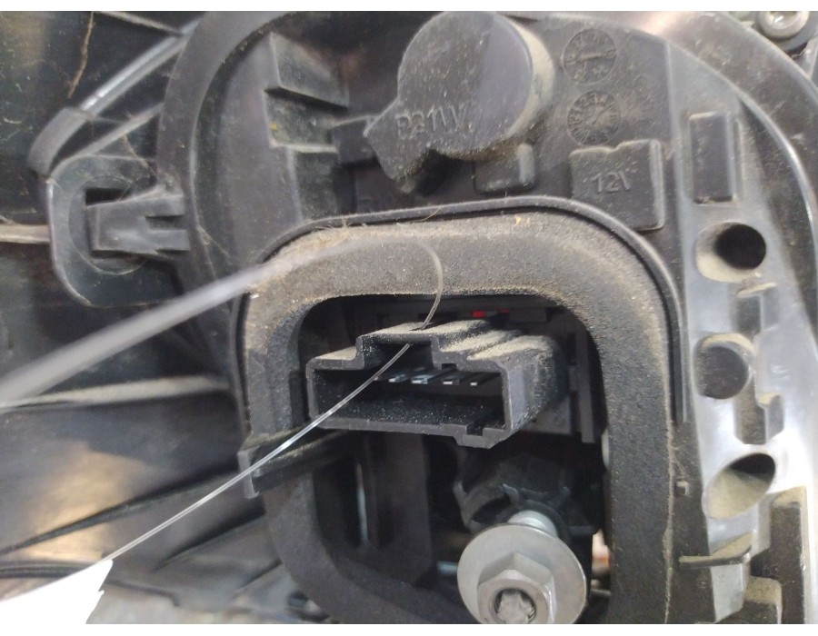 Recambio de faro derecho para citroën c4 ii (nc_) 1.2 thp 110 referencia OEM IAM 9808624380  