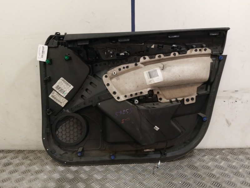 Recambio de guarnecido puerta delantera izquierda para opel insignia a (g09) 2.0 cdti (68) referencia OEM IAM 8686852  