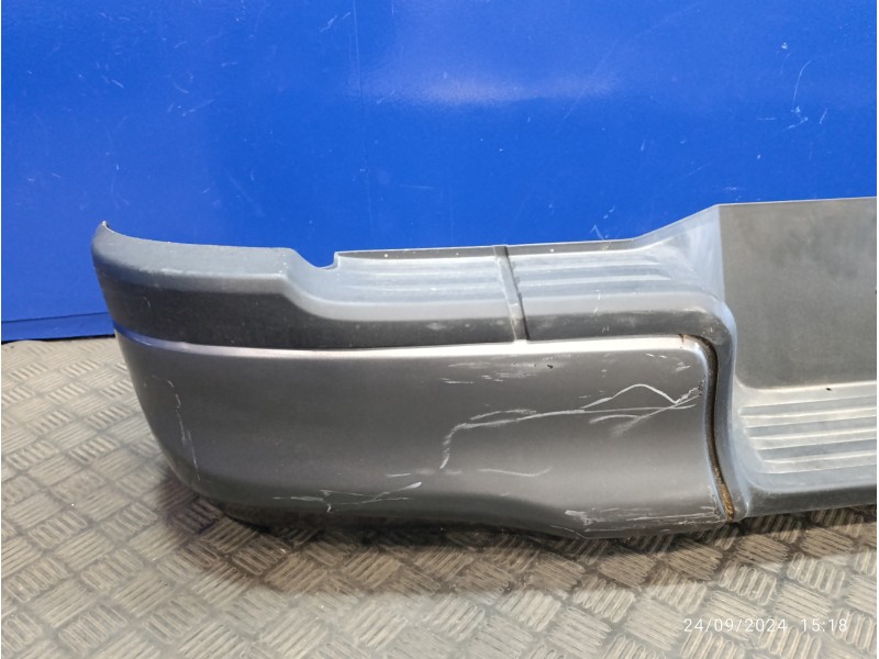Recambio de paragolpes trasero para toyota hilux (kun) 2.5 turbodiesel referencia OEM IAM   
