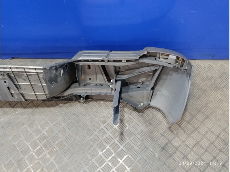Recambio de paragolpes trasero para toyota hilux (kun) 2.5 turbodiesel referencia OEM IAM   