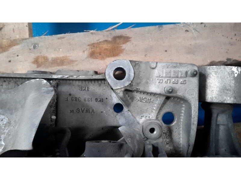 Recambio de subchasis delantero para seat leon (1p1) 2.0 tdi referencia OEM IAM 1K0199389F  