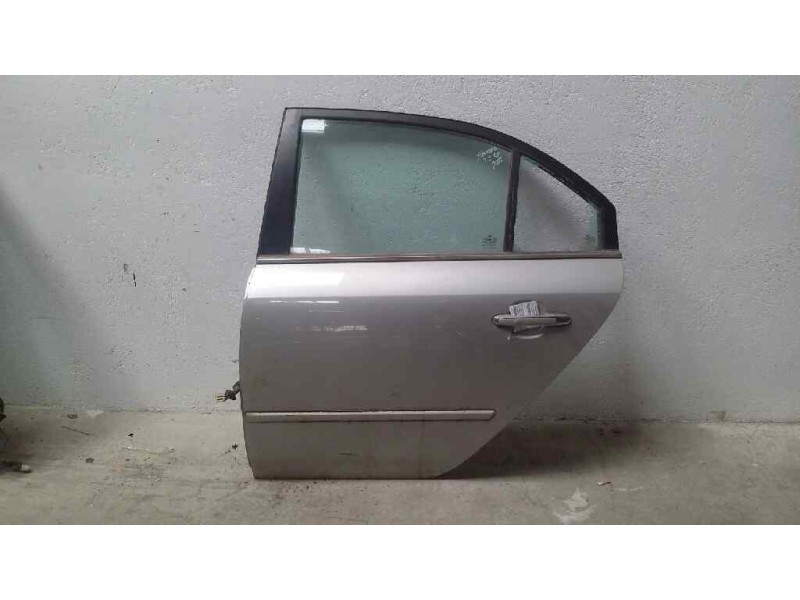 Recambio de puerta trasera izquierda para hyundai sonata (nf) referencia OEM IAM 770033K010  