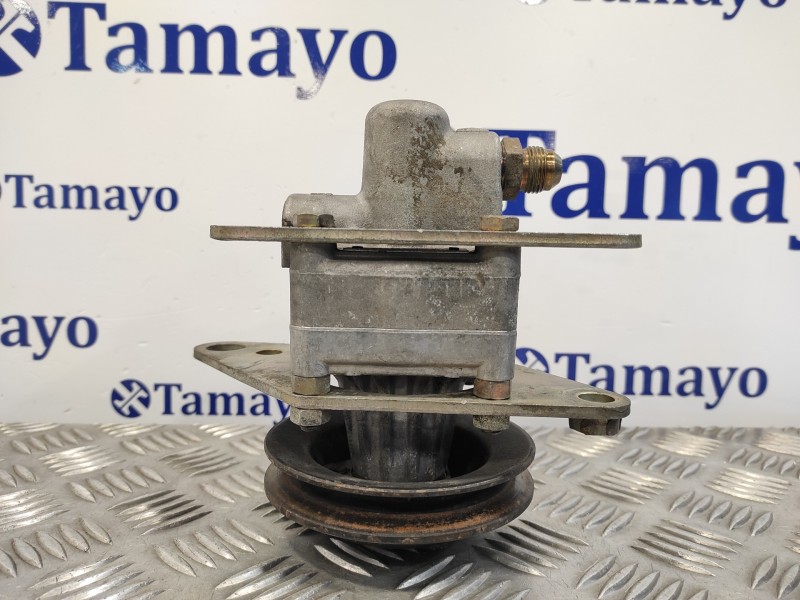 Recambio de bomba direccion para mercedes-benz mb 120 2.4d referencia OEM IAM   