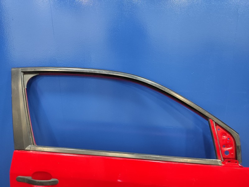 Recambio de puerta delantera derecha para ford fiesta berlina (dx) referencia OEM IAM   