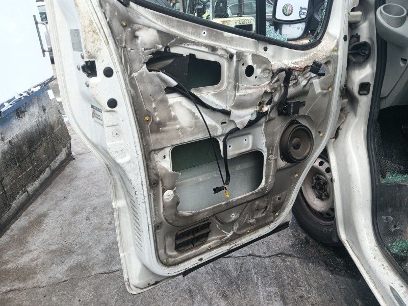 renault trafic ii autobús (jl) del año 2005