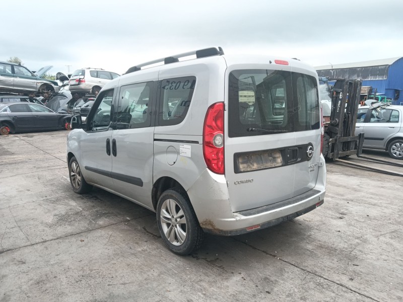 opel combo furgón/monospace (x12) del año 2017