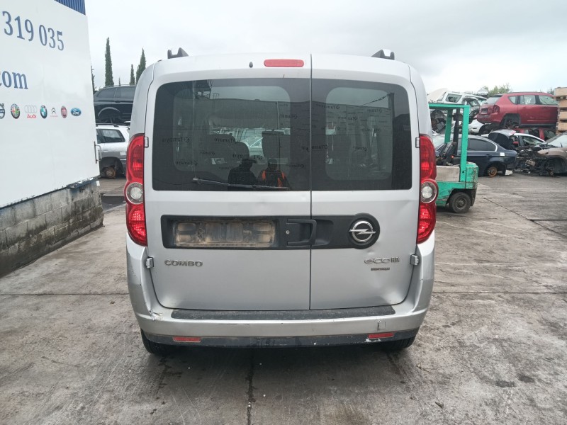 opel combo furgón/monospace (x12) del año 2017