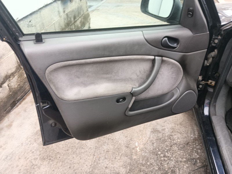 saab 9-3 (ys3d) del año 2001