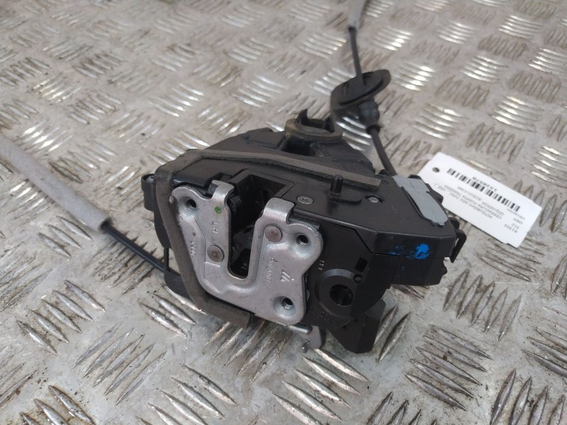 Recambio de cerradura puerta trasera izquierda para mitsubishi asx (vsx_, vse_) 1.0 (vsxg0) referencia OEM IAM 825031538R  